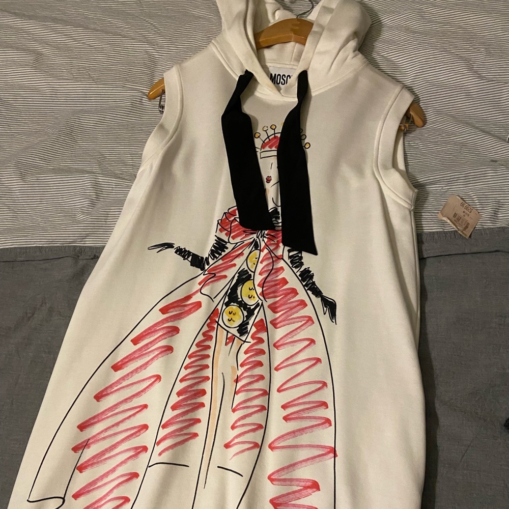 moschino dress available new